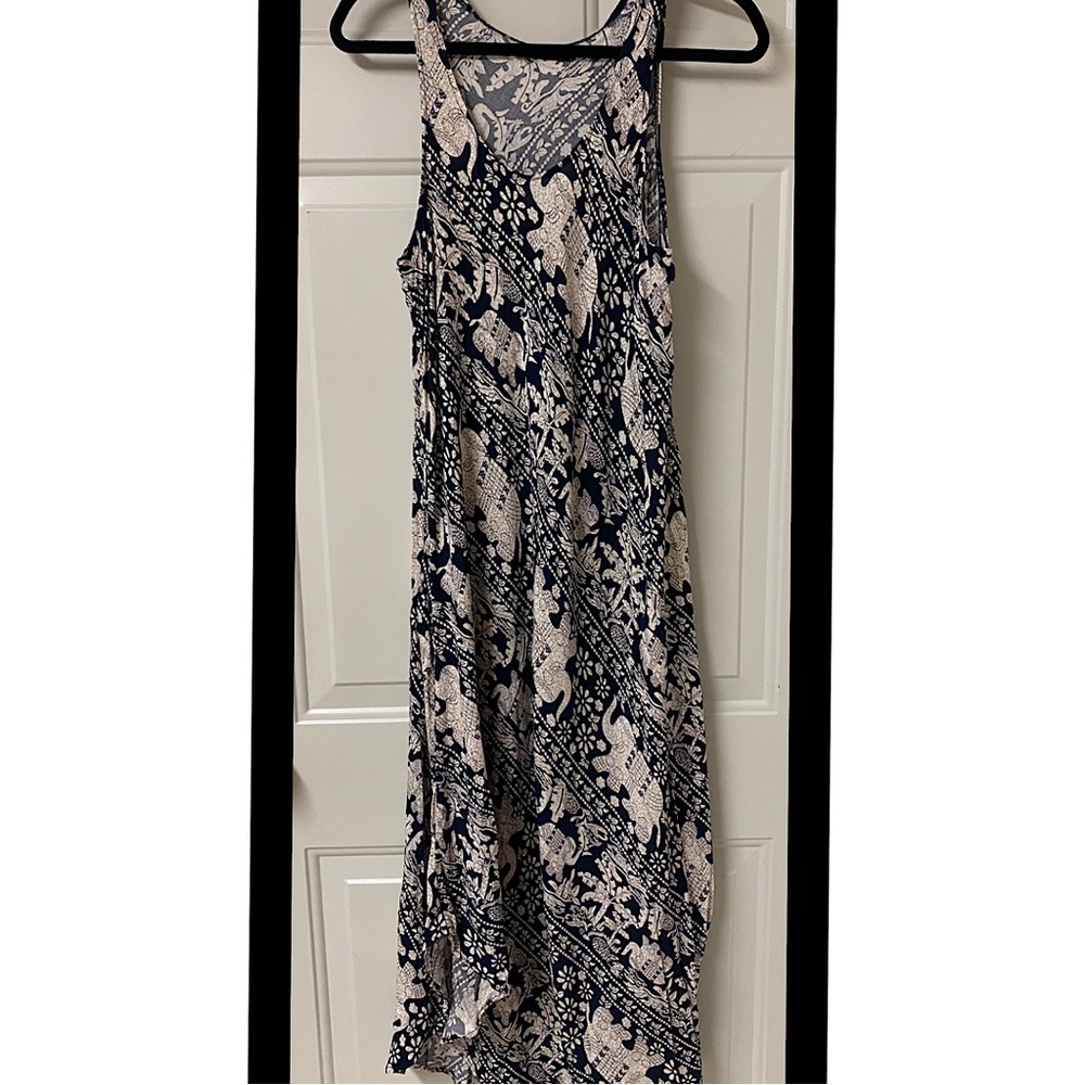 Suzy Shier Elephant Dress Size Large